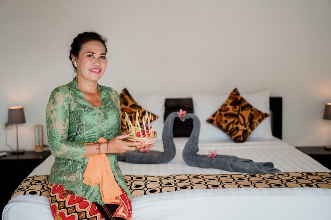 Anugrah Sari Homestay By Wizzela Lembongan Extérieur photo